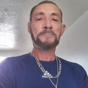 Meet your Posher, Edward martinez